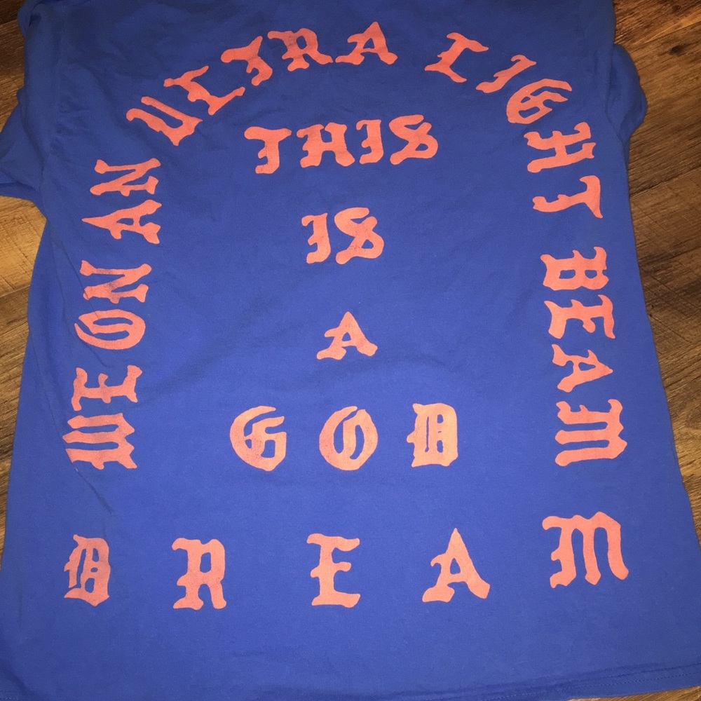 Men’s Pablo (yeezy) shirt.